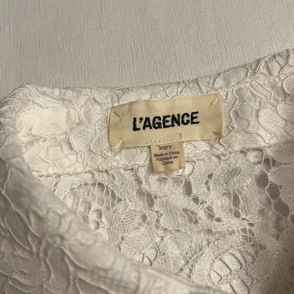 L'AGENCE FERN SHORT SLEEVE LACE SHIRT - Picture 5 of 8